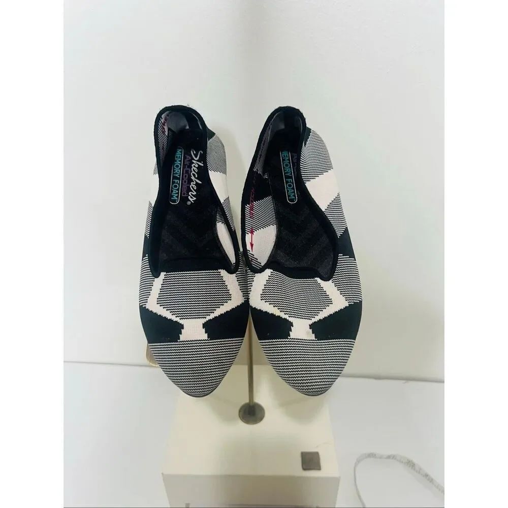 Skechers Air-Cooled Memory Foam Black White Geometric Almond Toe Flats Shoes Sz